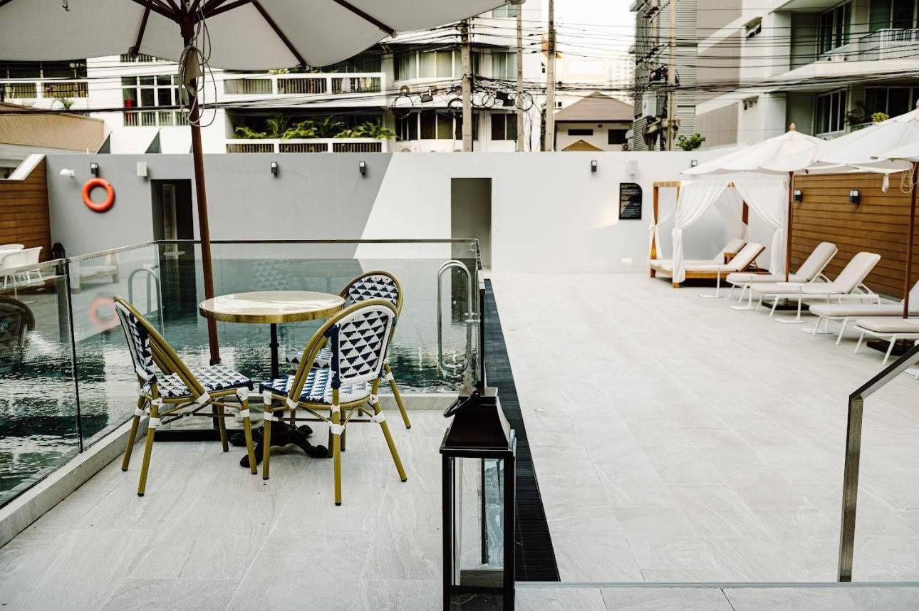 Floral Court & Sukhumvit 13 4*