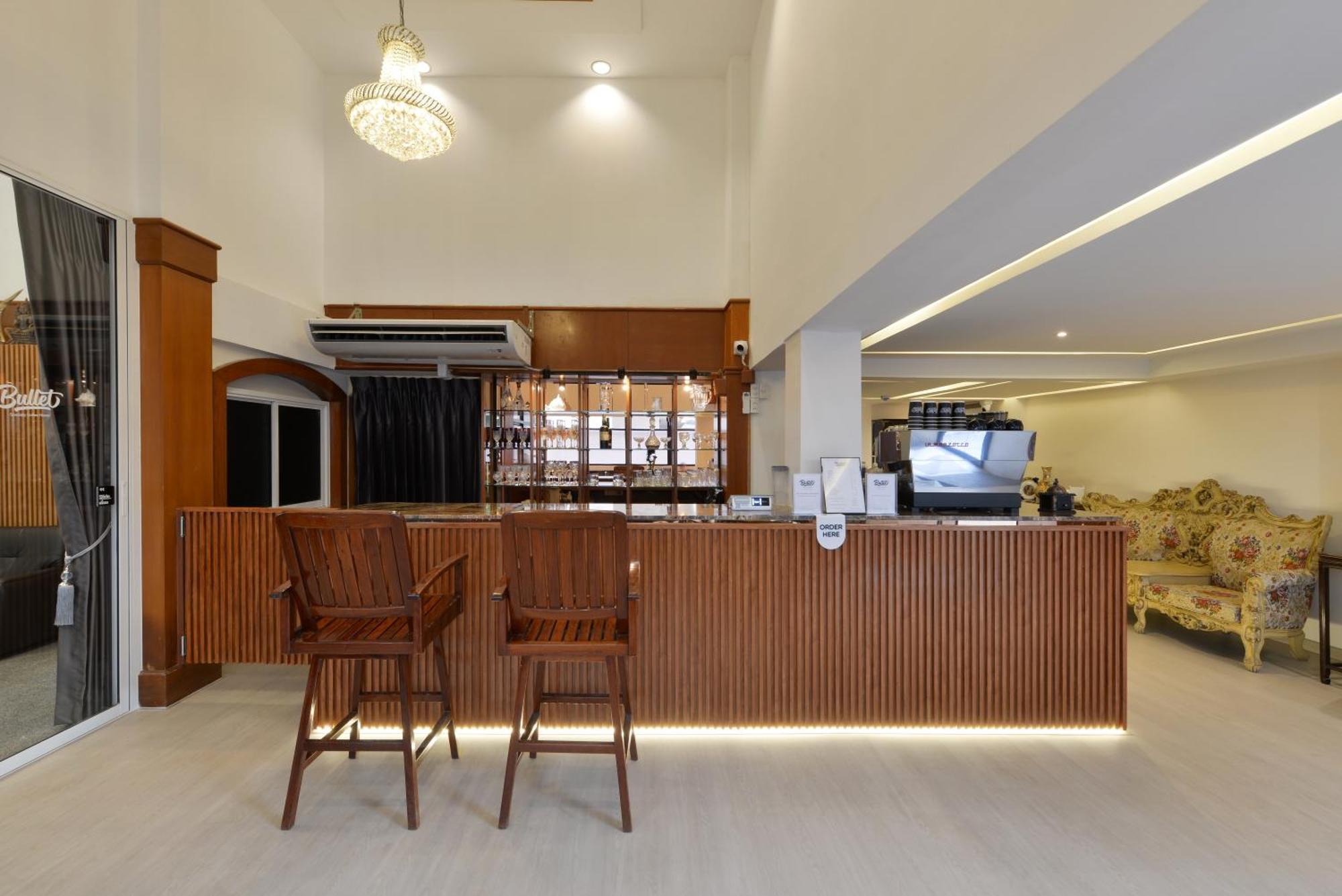 Ratchathewi Hyde Away Auberge de jeunesse *