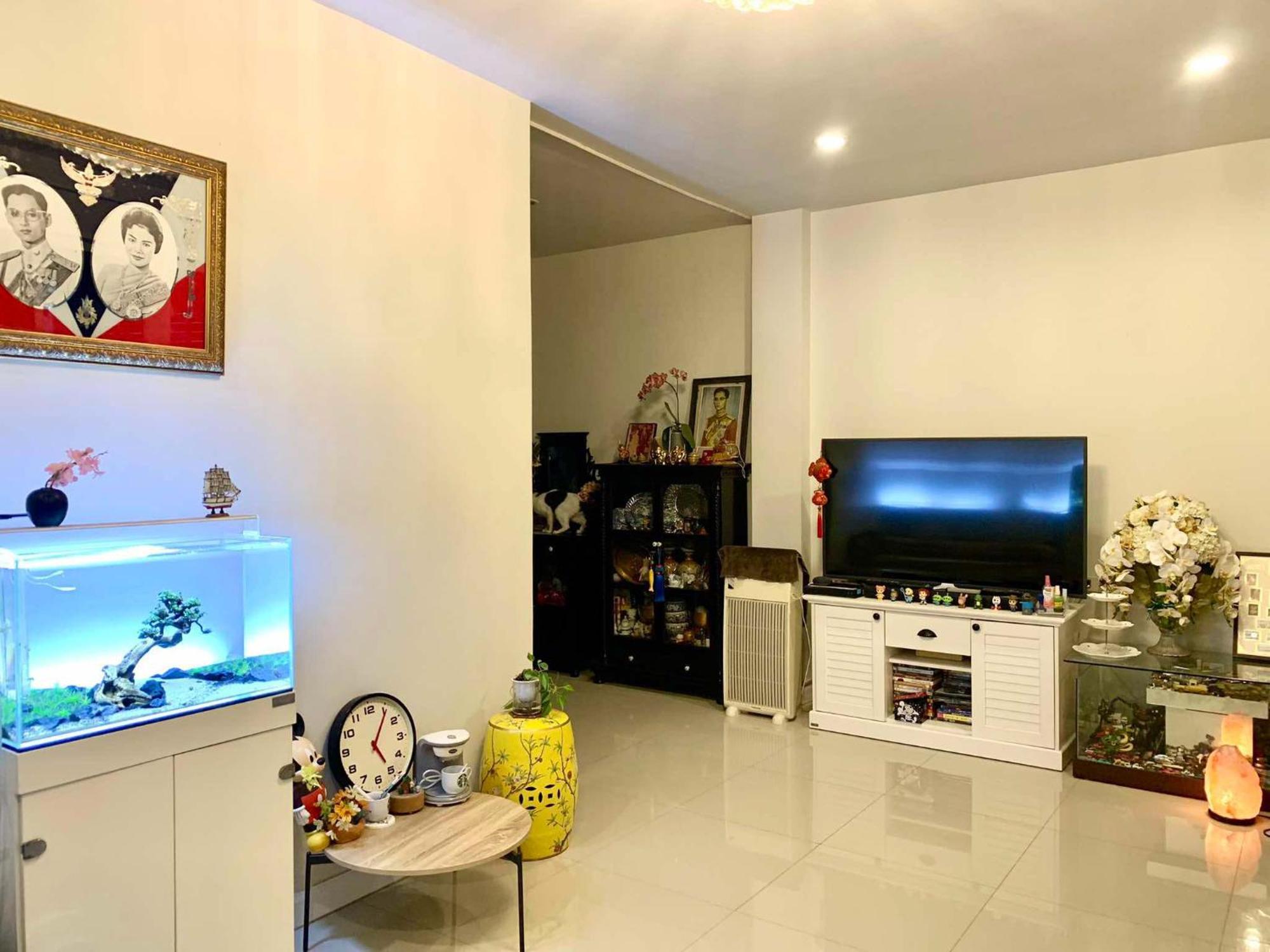 Baanbeau Apartment