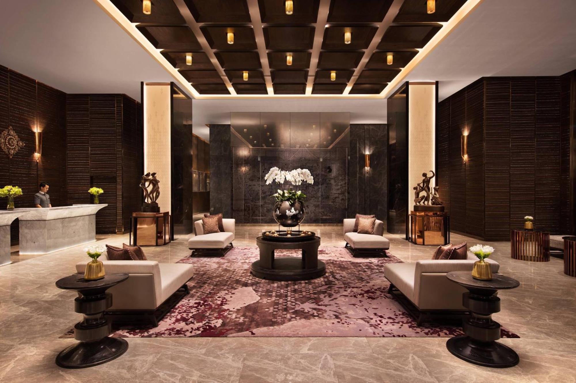 Hotel Marriott The Surawongse 5*