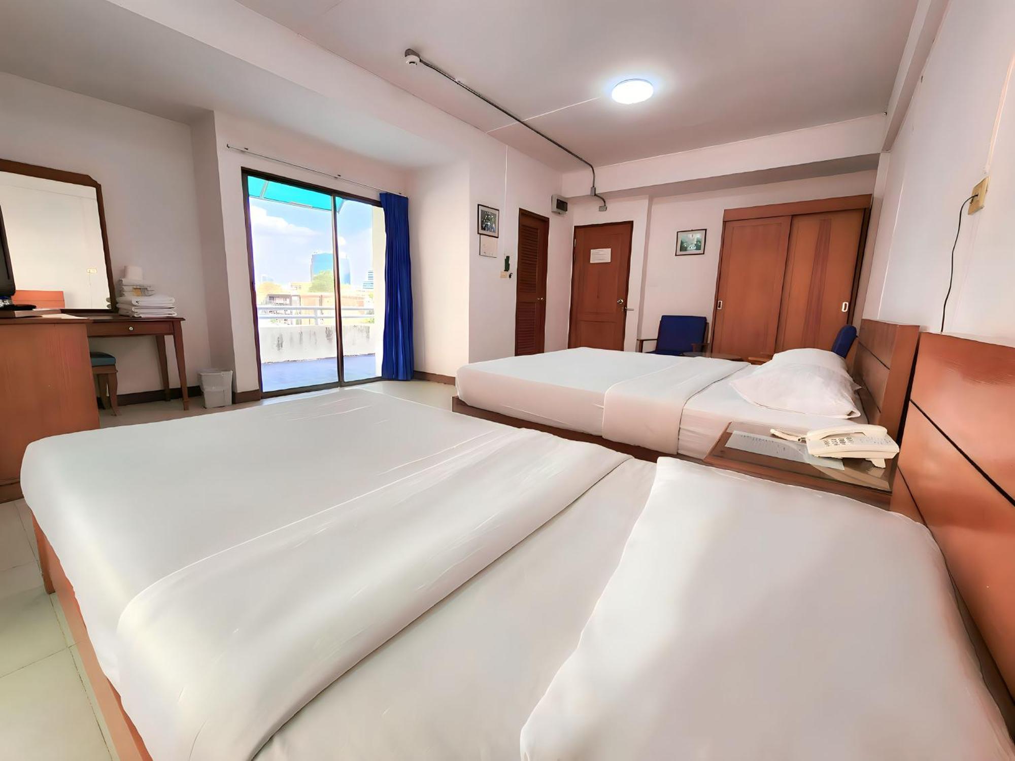 Siam Palace Sha Certified 3*