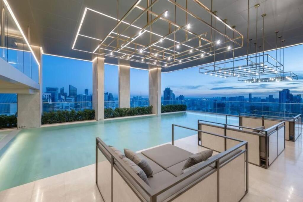 Apartment Pet Friendly Modern Nest Asoke