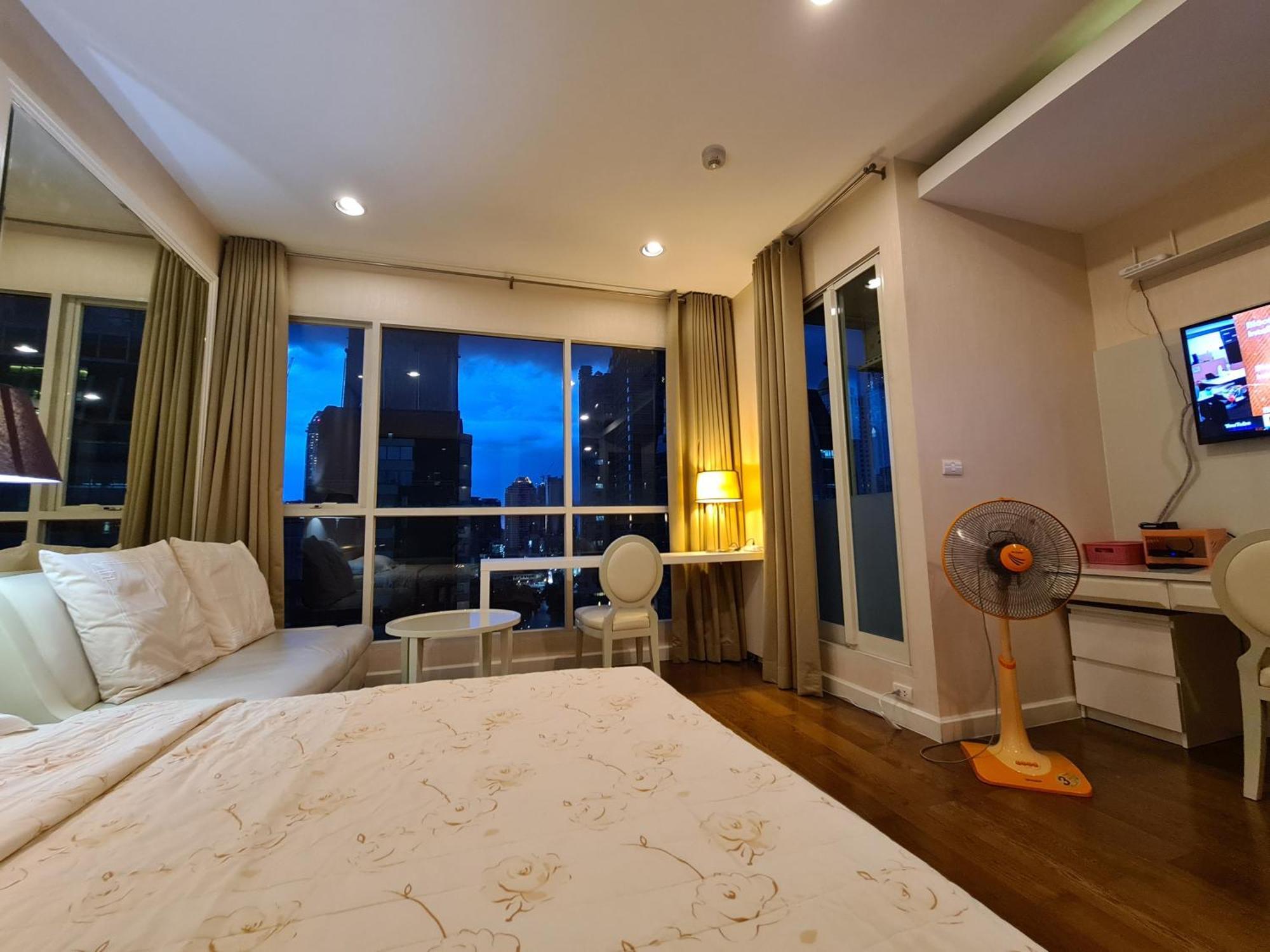 The Address Chidlom 41sqm 650m Bts Chit Lom Bangkok