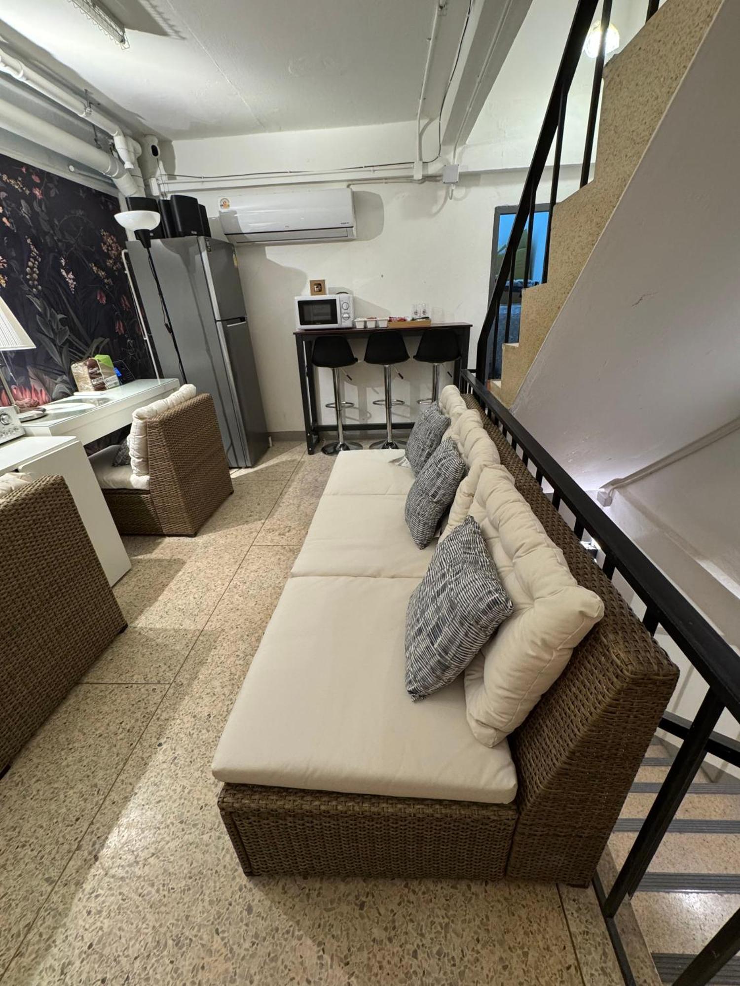 Twenty Two Place Sukhumvit 22