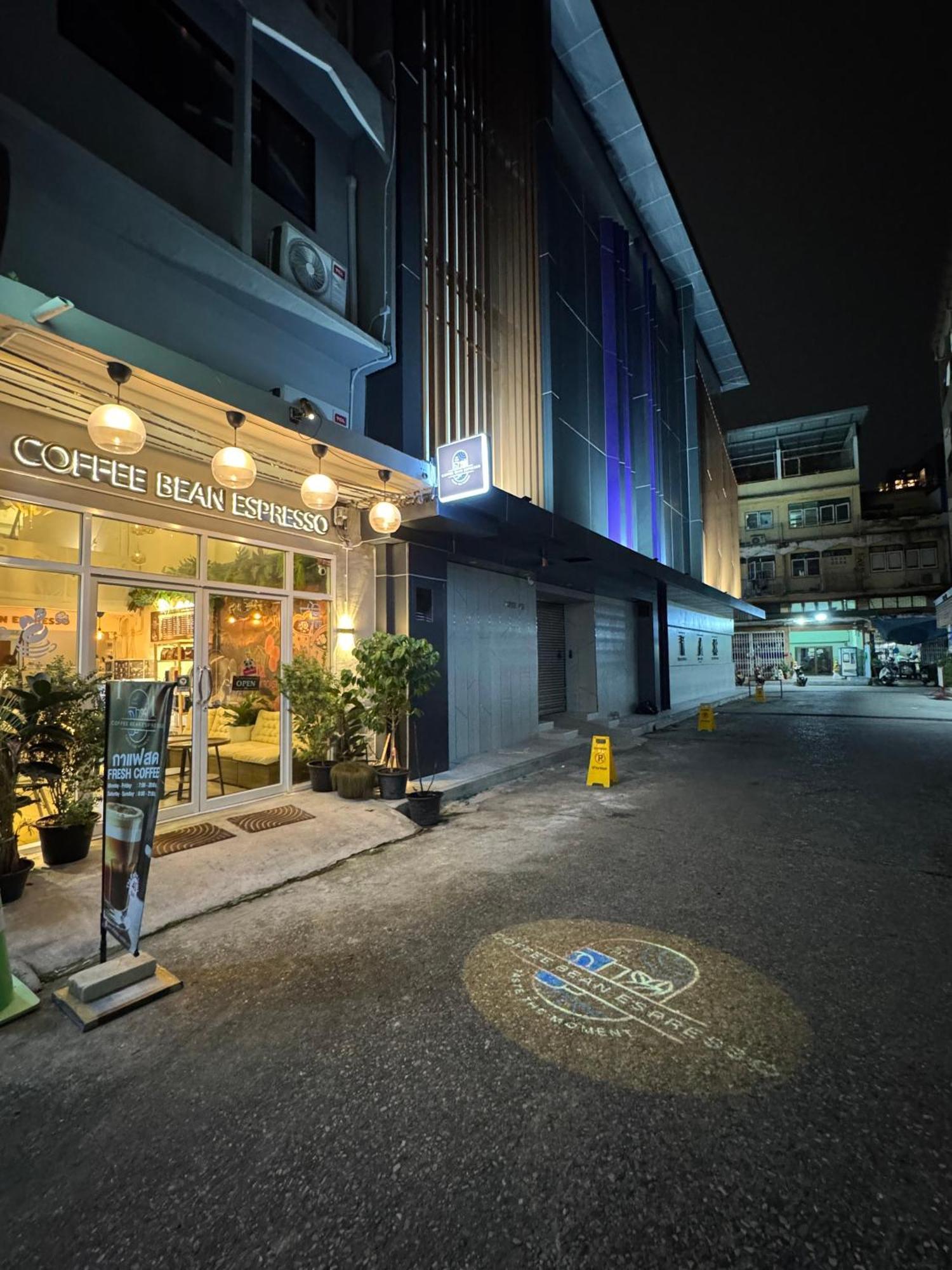Twenty Two Place Sukhumvit 22 Hotel