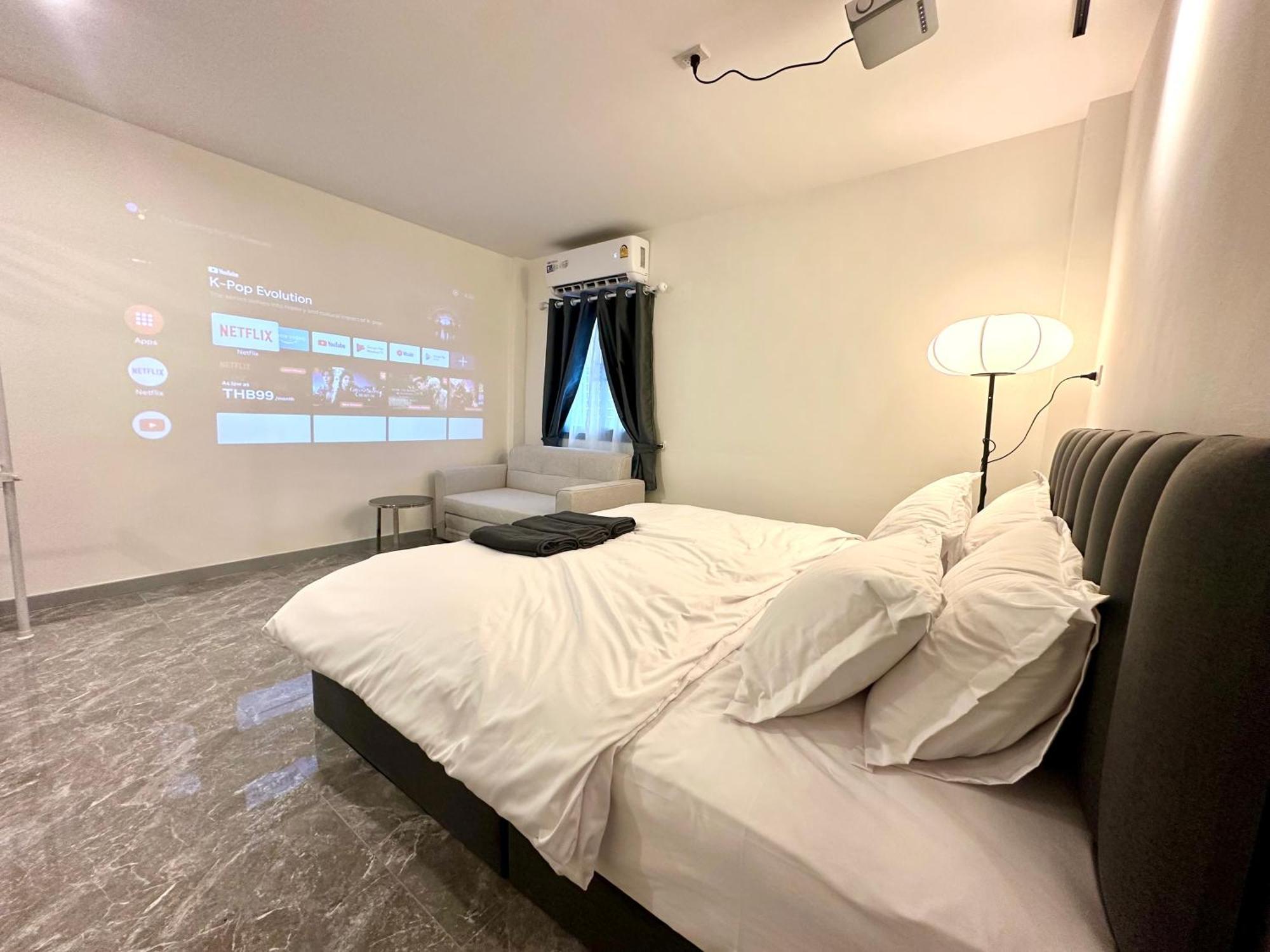 Albergue The White Den Chatuchak Banguecoque