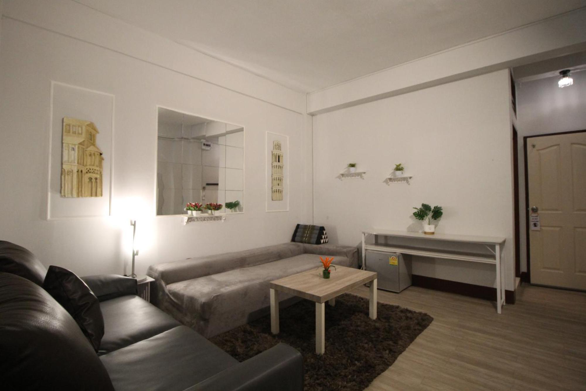 Nhà trọ Baan Nampetch *