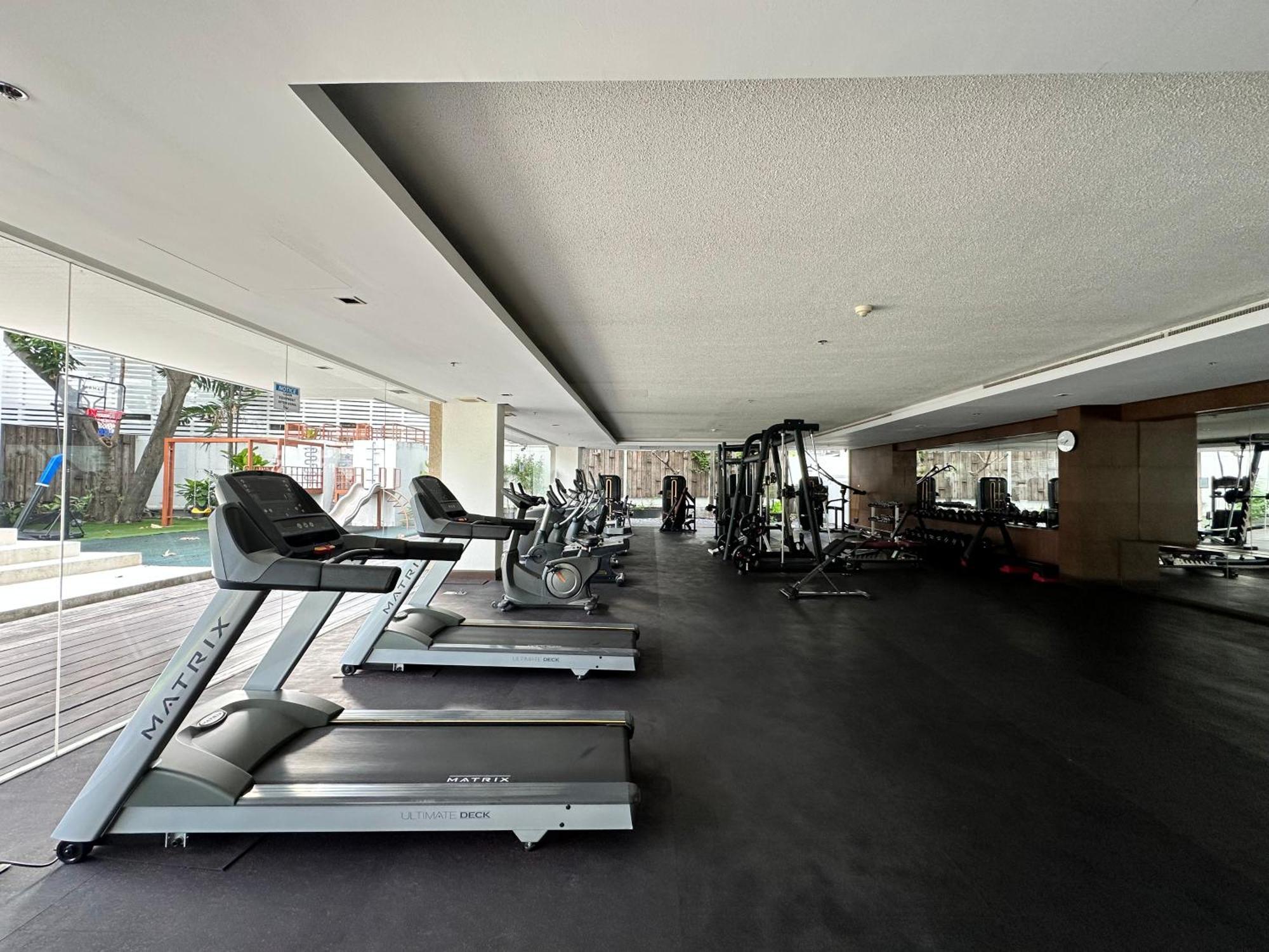 Private Penthouse In Sukhumvit Apartment *