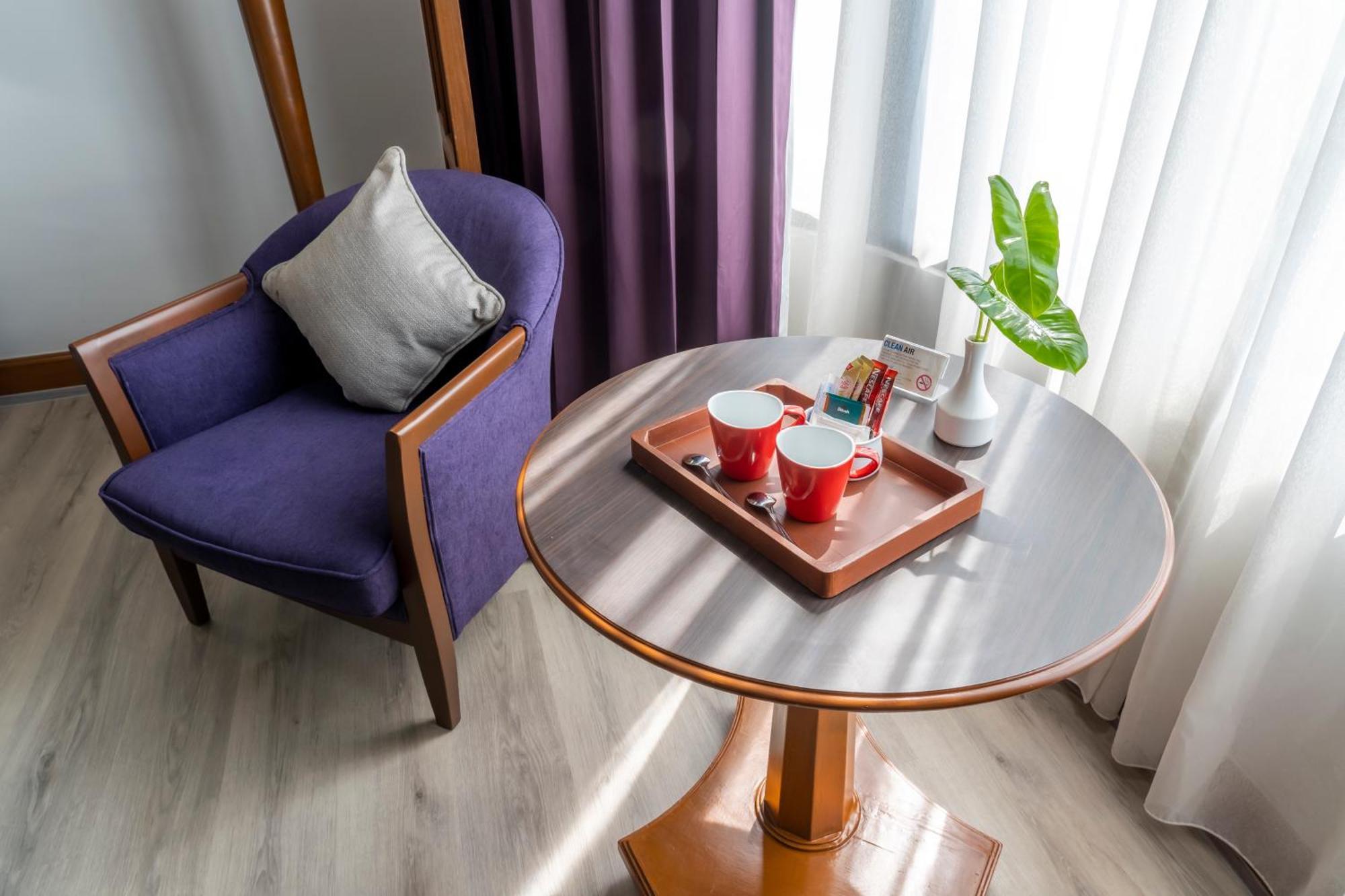 Century Park 4* Bangkok