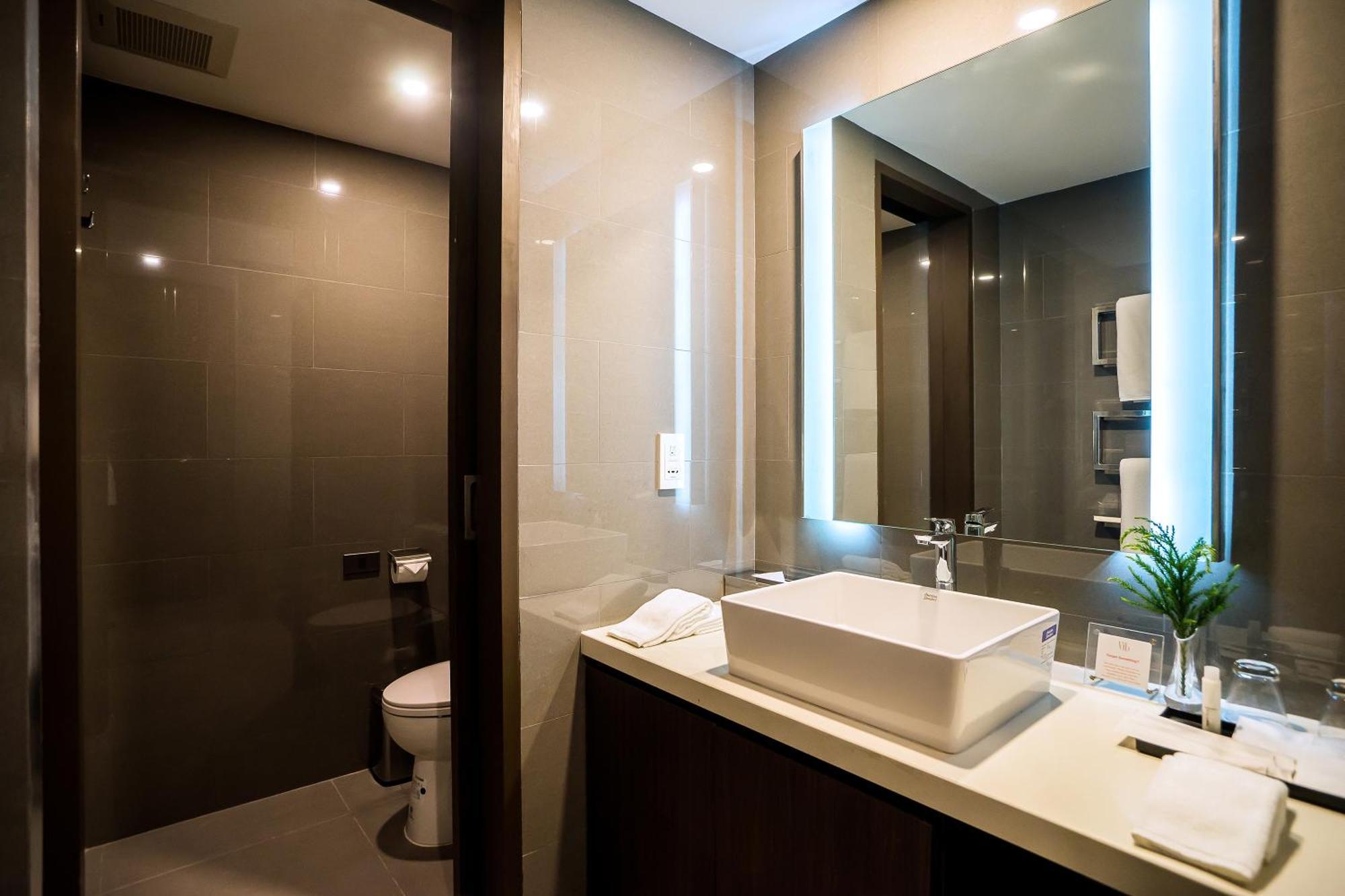 Vib Western Sanam Pao Hotel