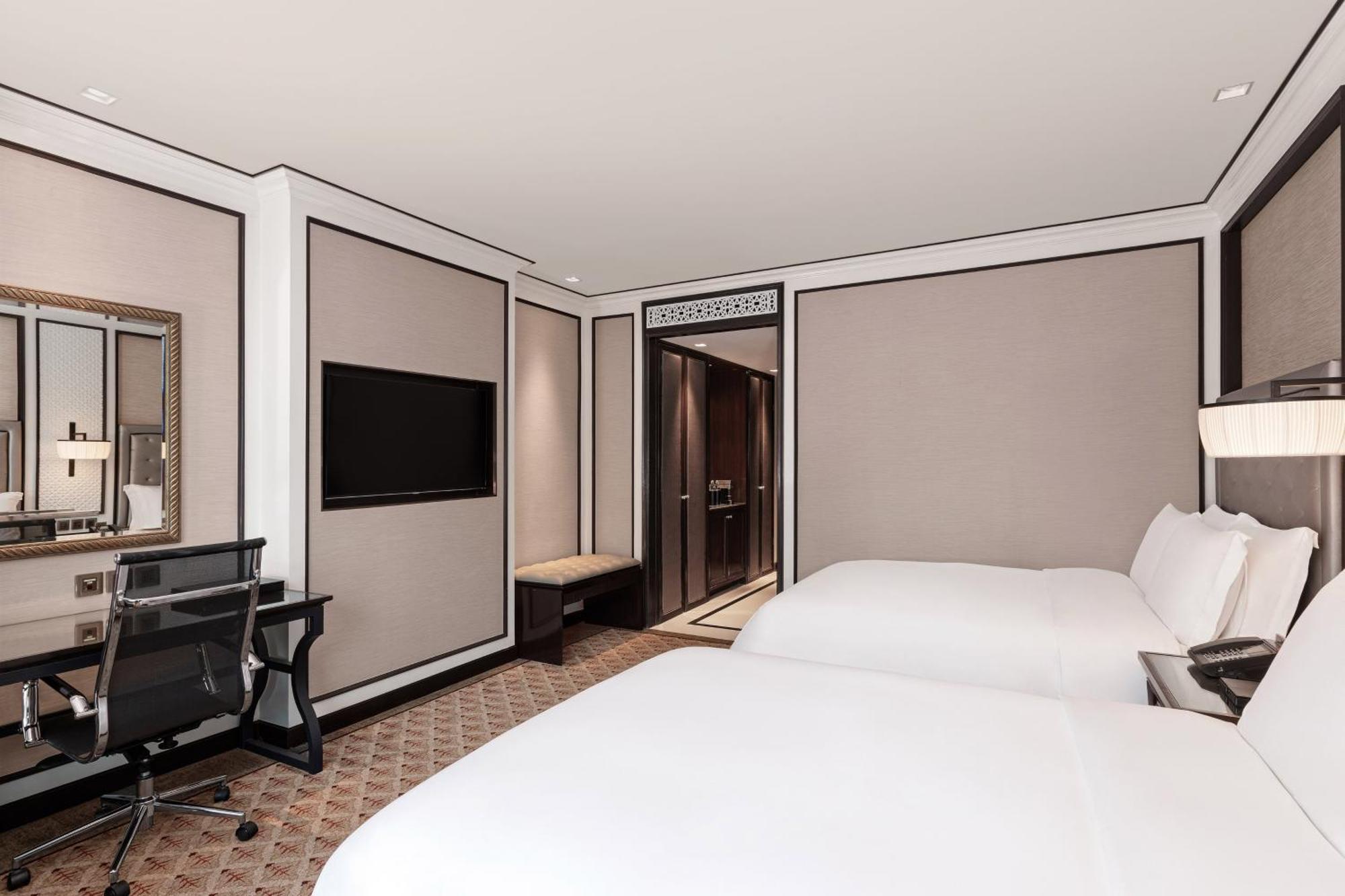 The Athenee Hotel, A Luxury Collection Hotel, 5* Bangkok