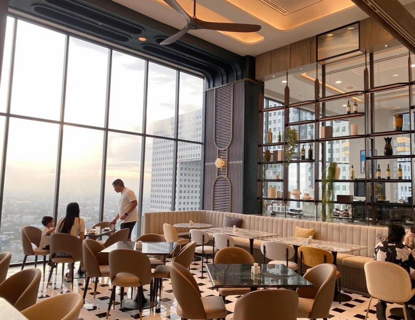 Hotell The Quarter Ratchayothin By Uhg