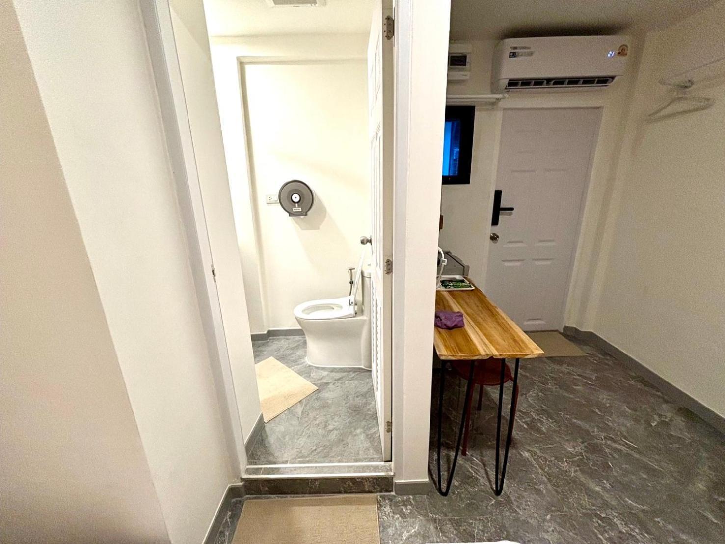 Albergue The White Den Chatuchak Banguecoque