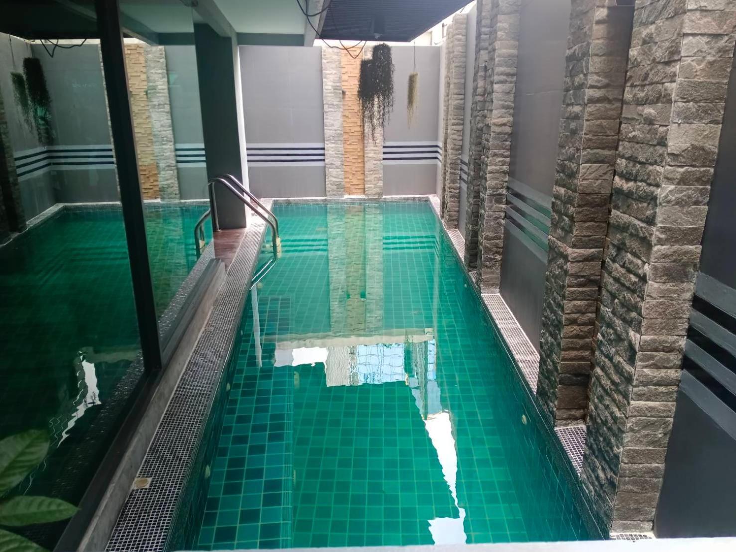 J Thonglor 8 Pangsapuri Bangkok