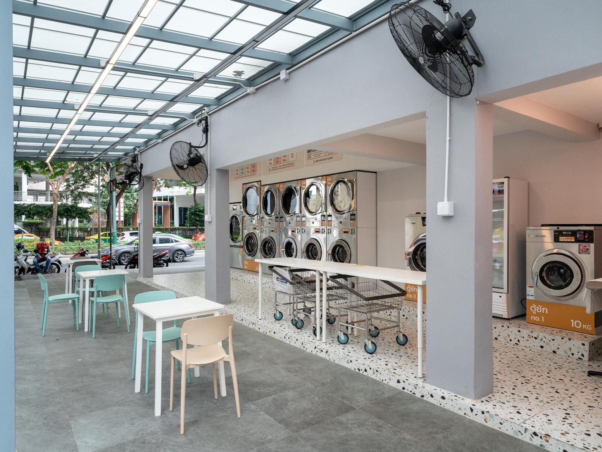 Wash House Chatuchak Bangkok