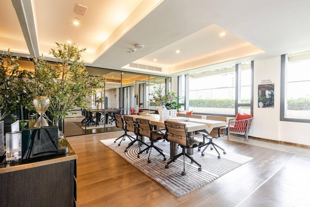Apartment Pet Friendly Modern Nest Asoke *