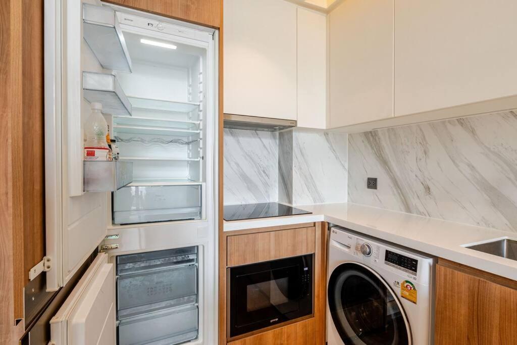 Pet Friendly Modern Nest Asoke