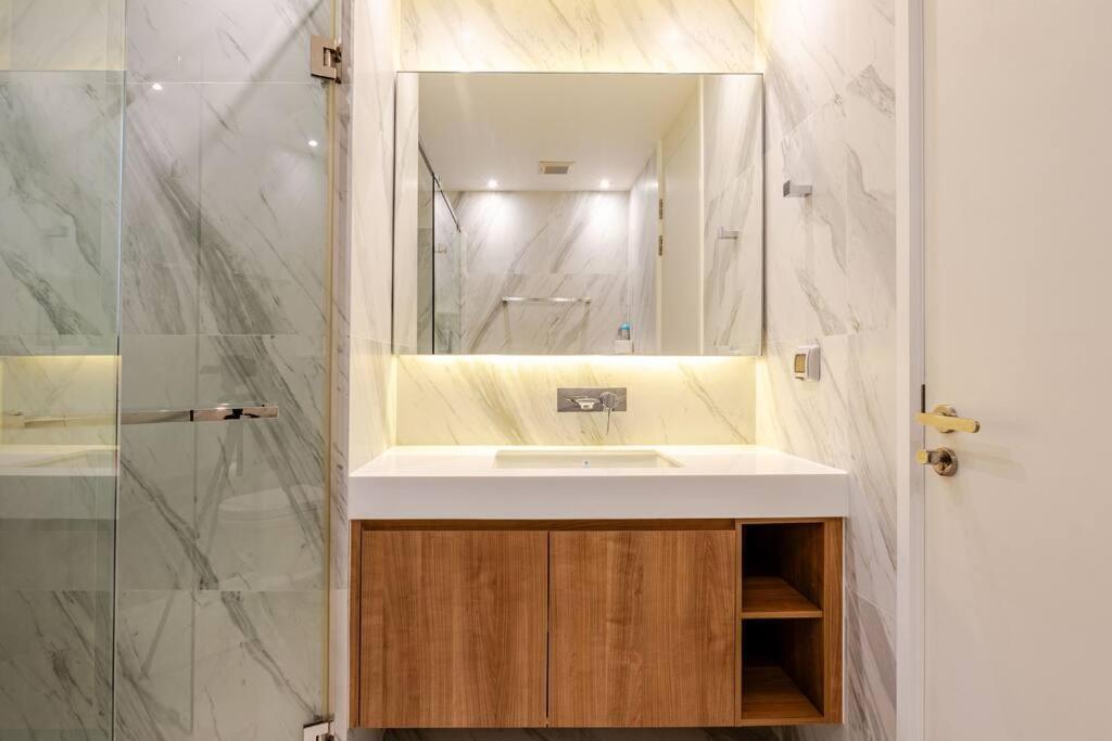 Apartment Pet Friendly Modern Nest Asoke *
