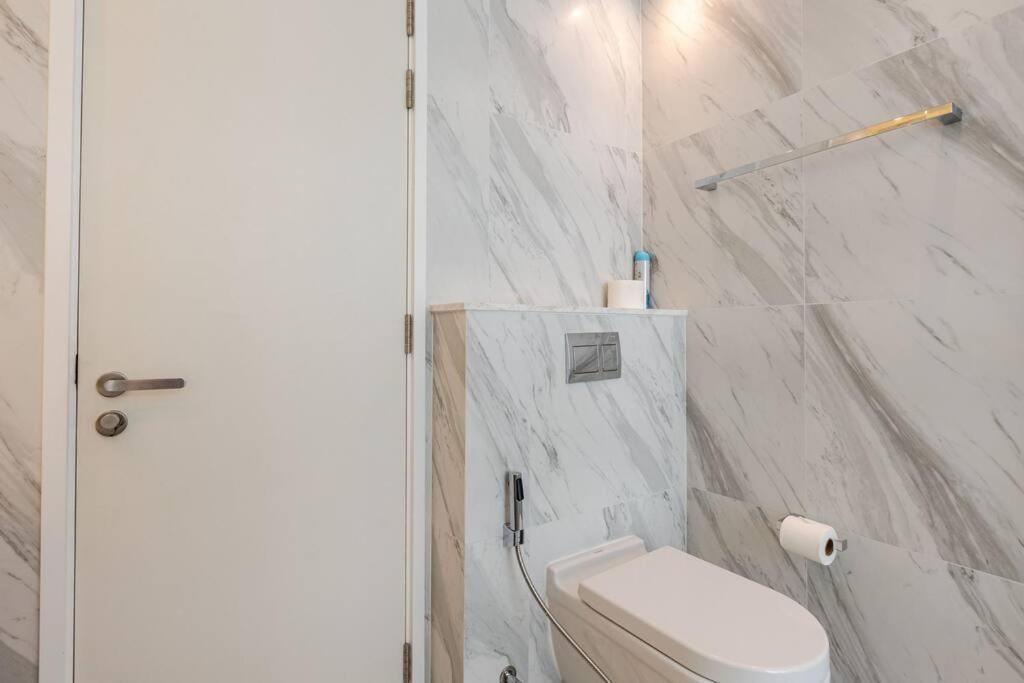 Pet Friendly Modern Nest Asoke
