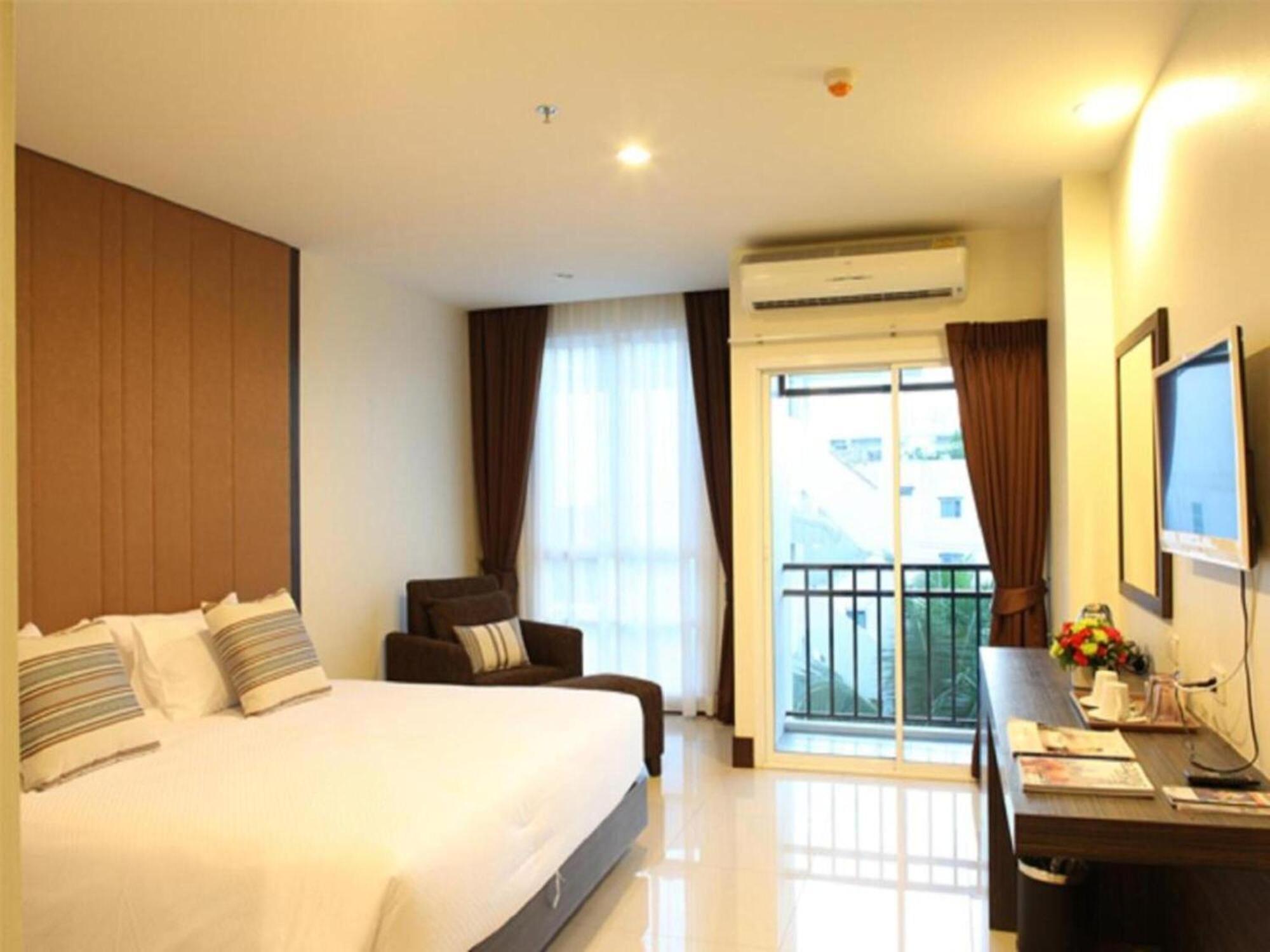 Crystal Suvarnbhumi Airport Hotel 4*