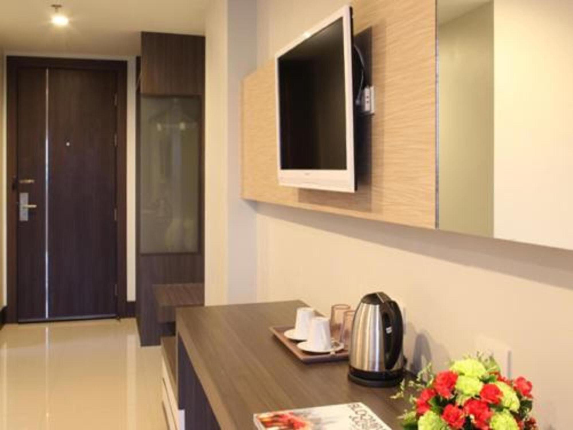 Hotel Crystal Suvarnbhumi Airport 4*