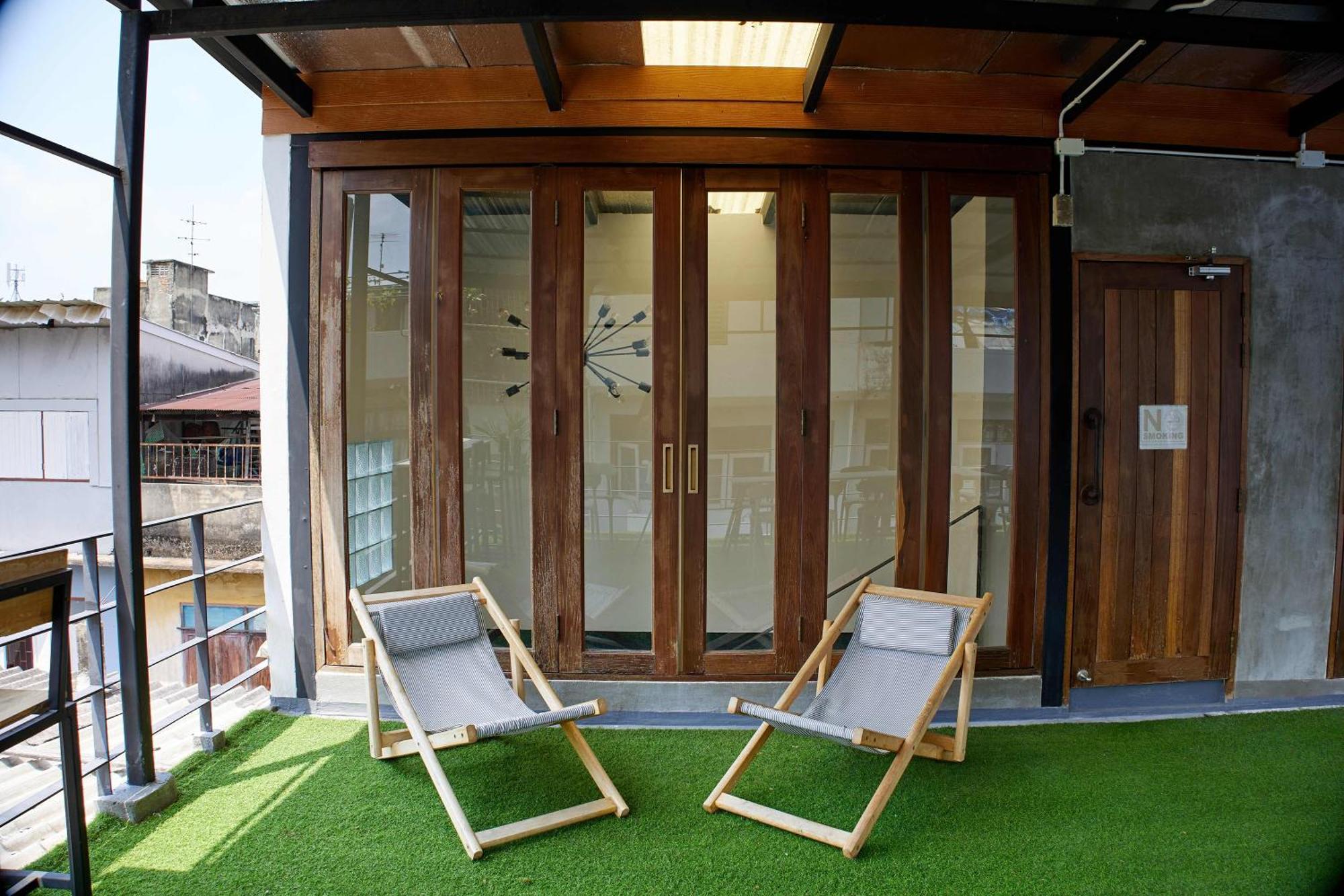 Hostel 308m2 8 Slaapkamer, 6 Privé Badkamer In Siam