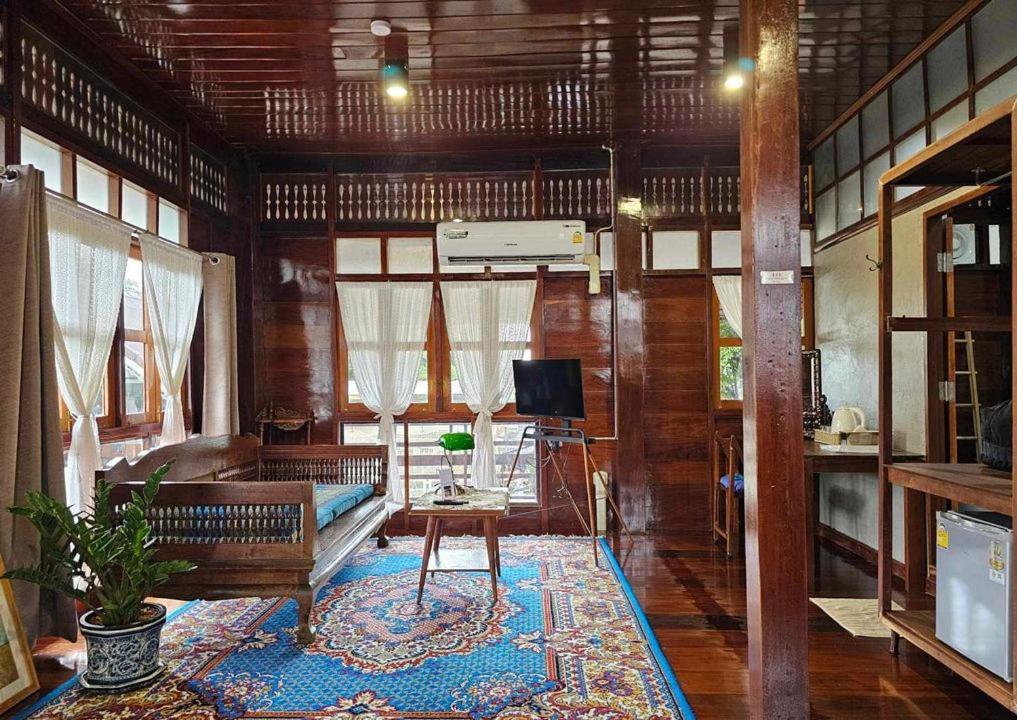 Bannai Bangkoknoi บ้านในบางกอกน้อย *