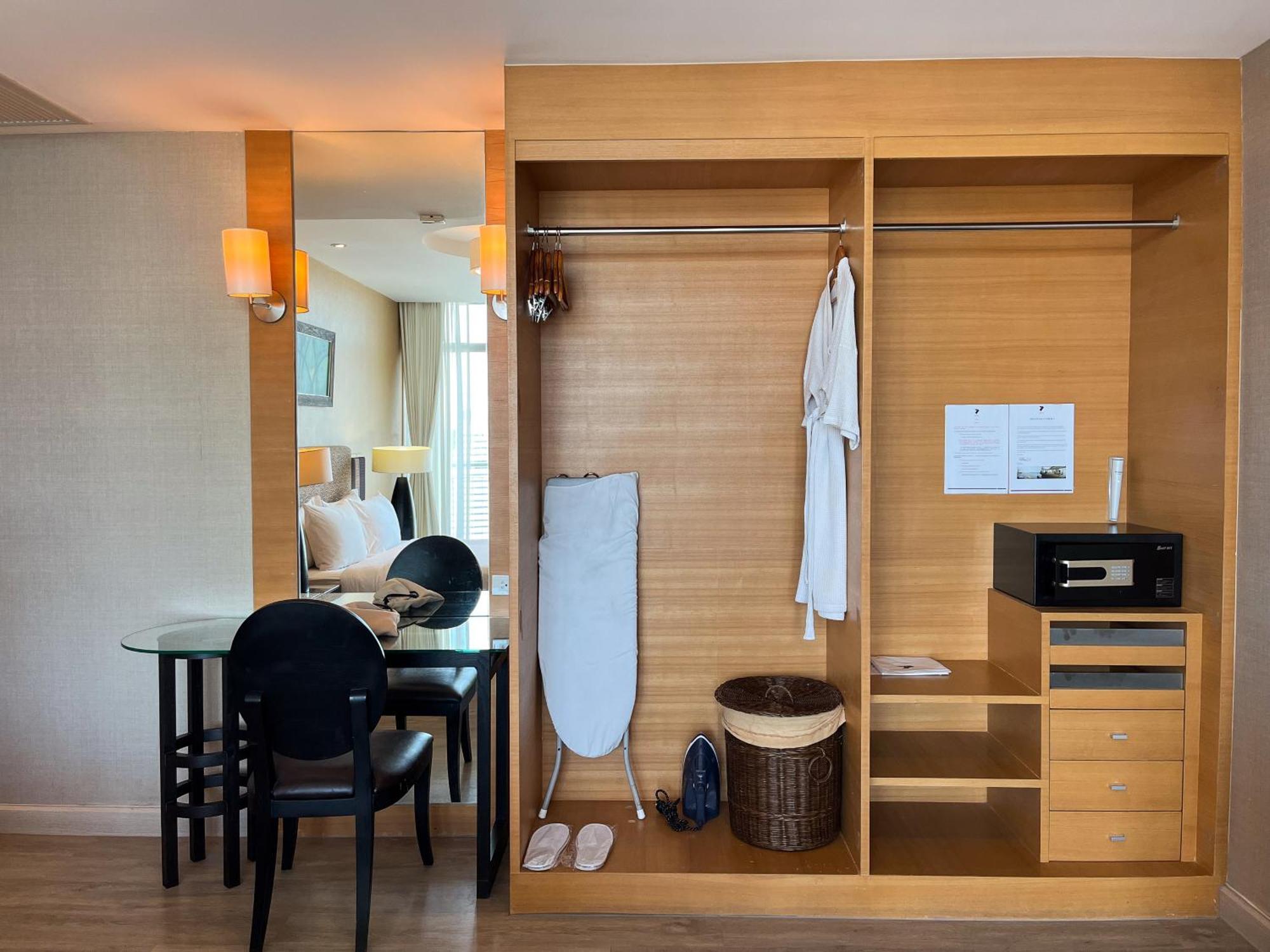 Urbana Sathorn, 5* Bangkok