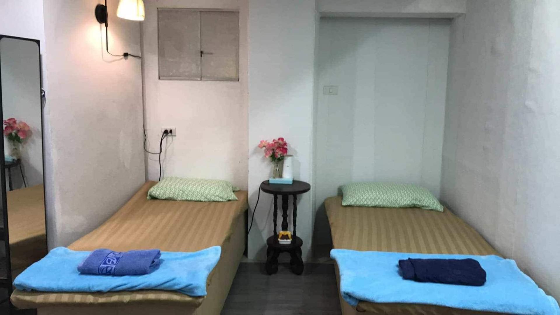Baan1668 Hostel *
