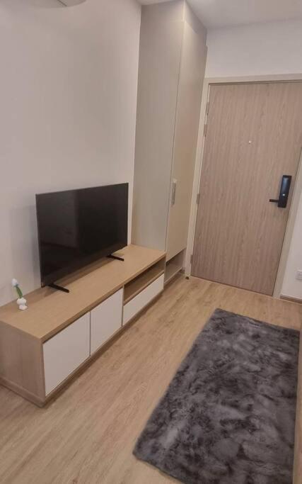 Luxury And Cozy In The Center Apartment Bangkok