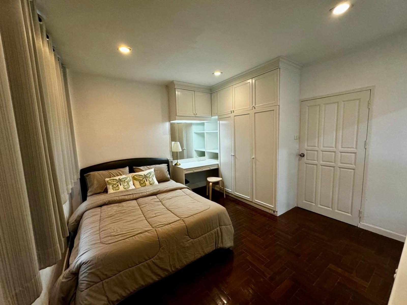 Auberge de jeunesse Comfy Crib 2