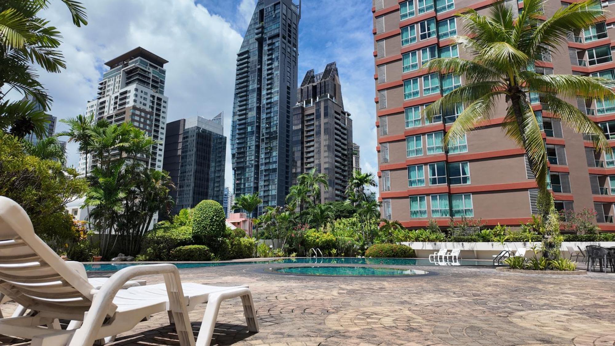 Charan Tower Residences By Aspira 3* Bangkok