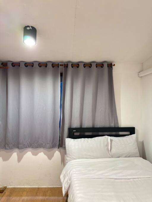 Apartment Chubbi 5 Room10 Bangkok