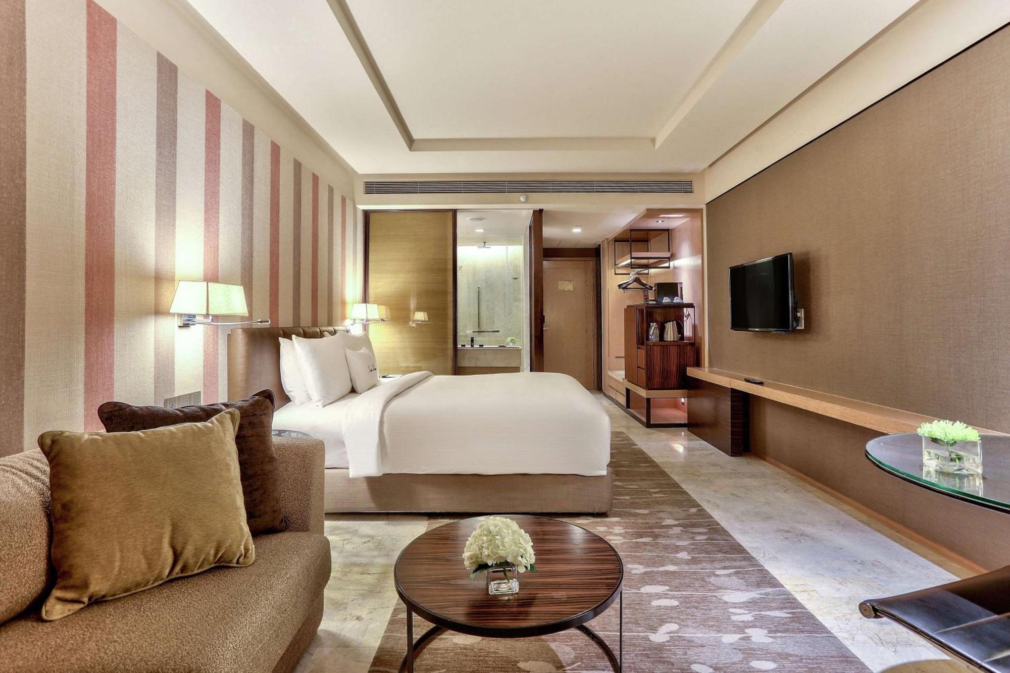Doubletree By Hilton Sukhumvit