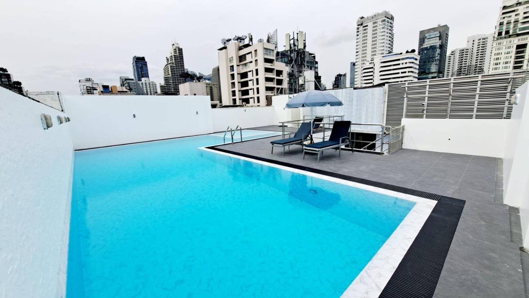 Downtown 2bedrooms3bth Near Asoke Btsmrt No1 Nhà nghỉ Bangkok