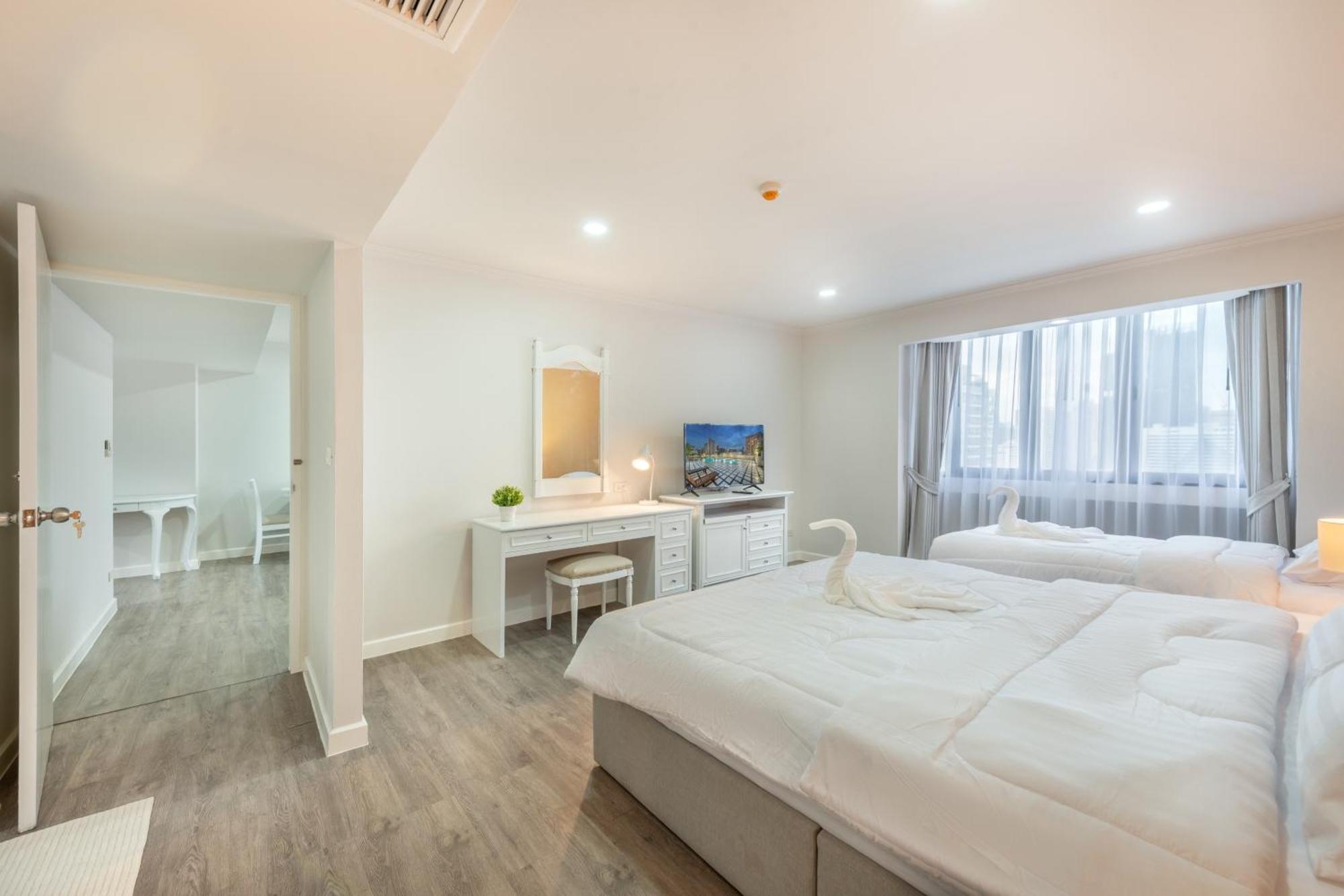 Apartahotel Neom Town *