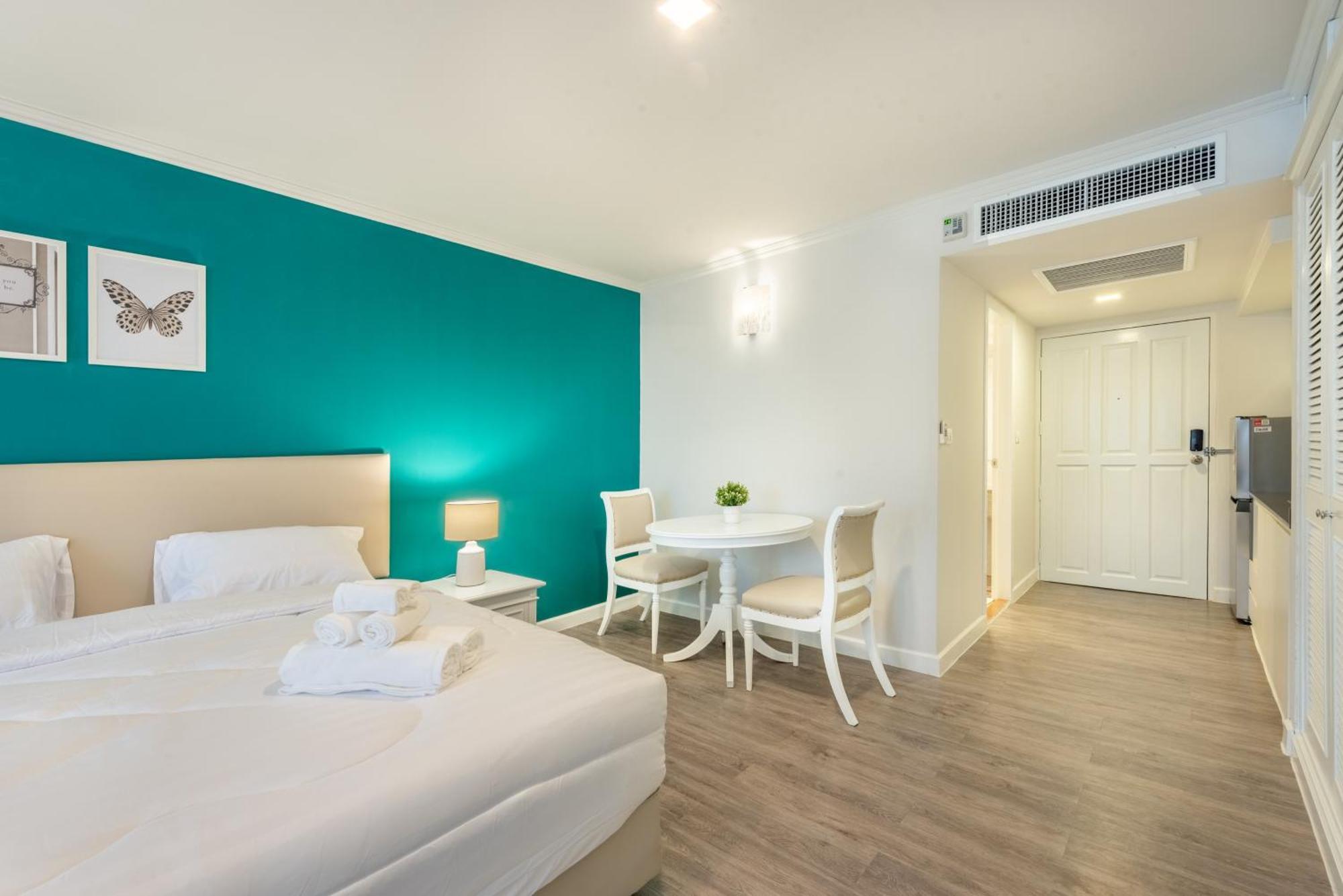 Neom Town Apartahotel *