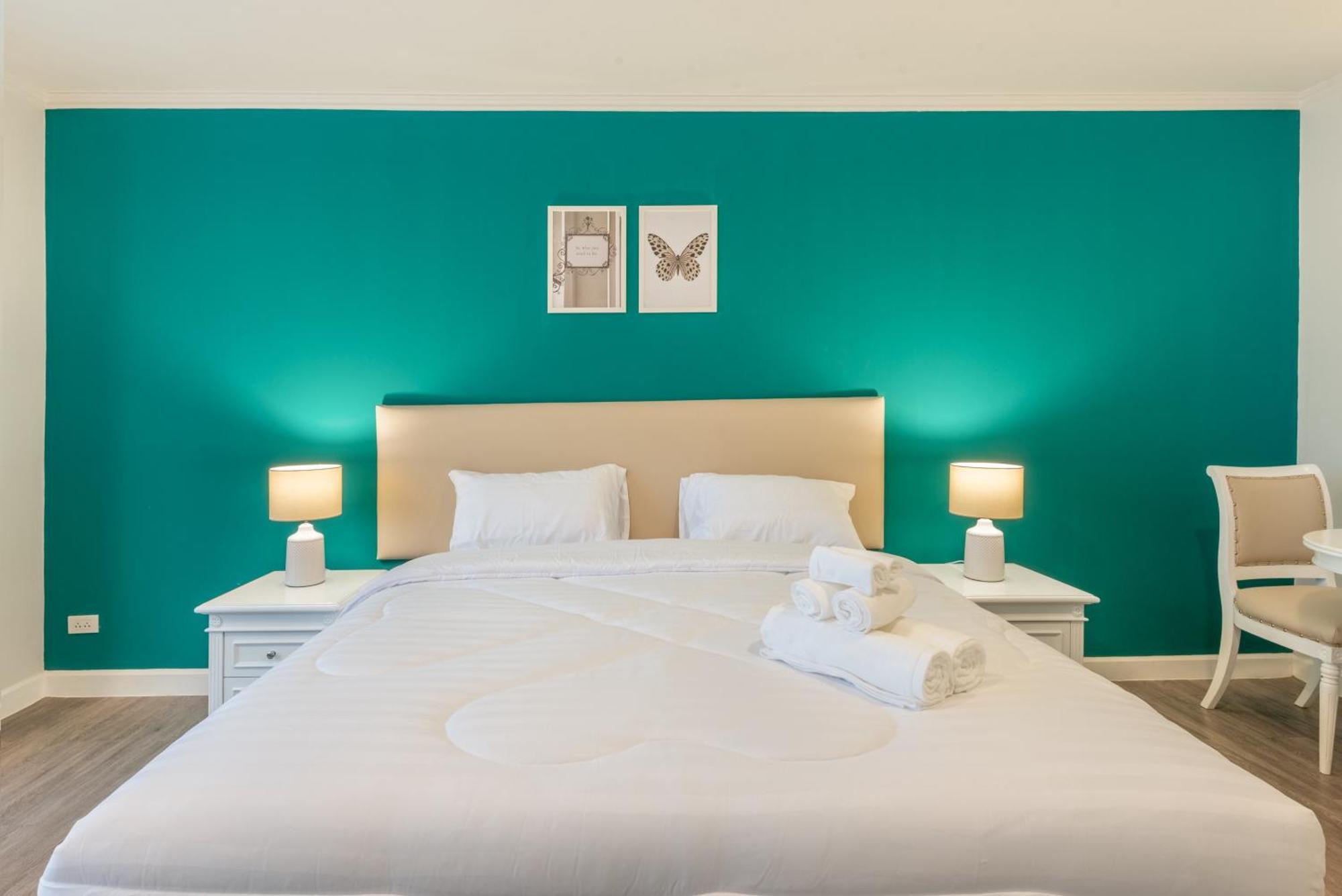 Neom Town Apartahotel