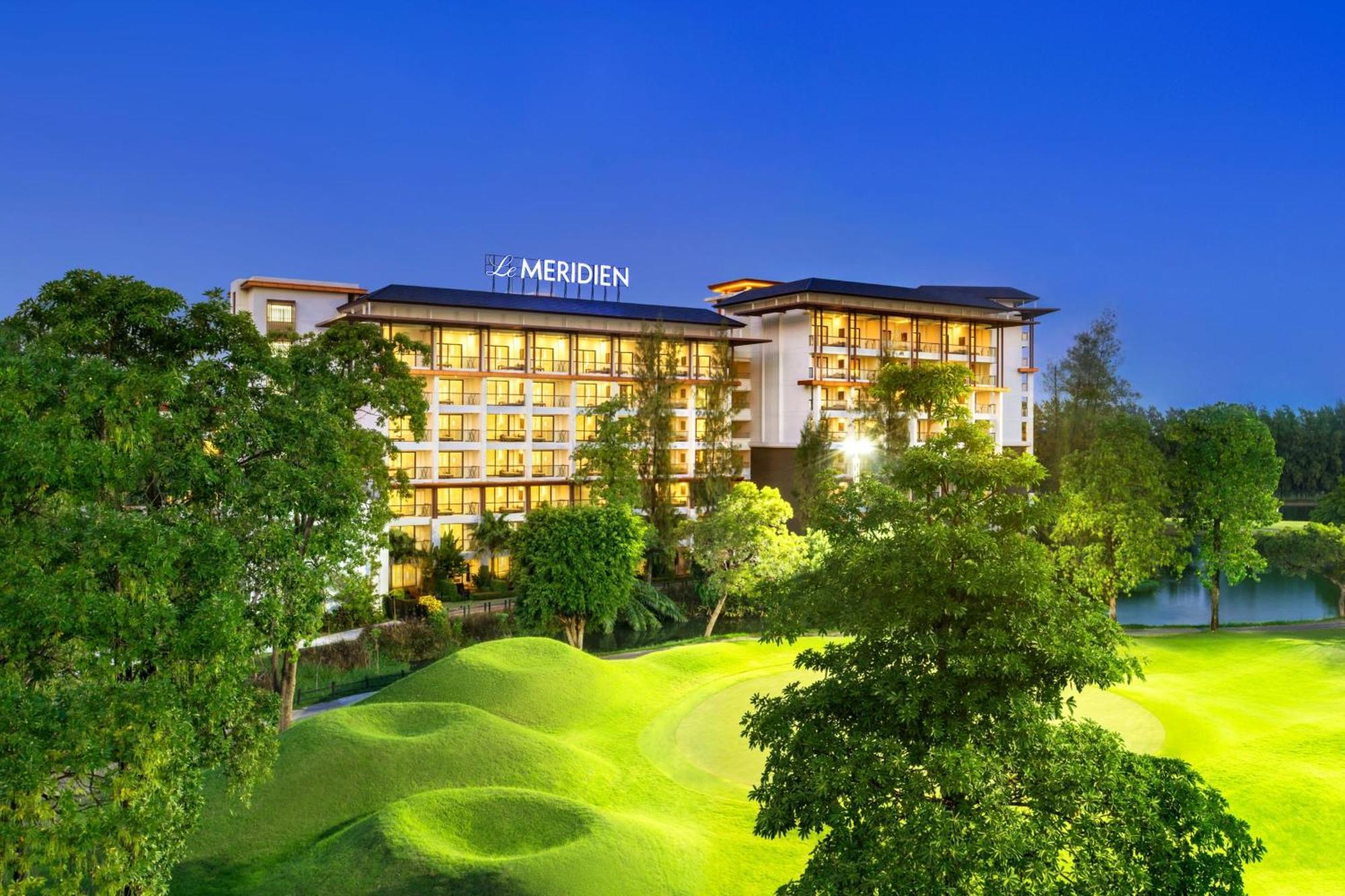 Le Meridien Suvarnabhumi, Golf And 5*