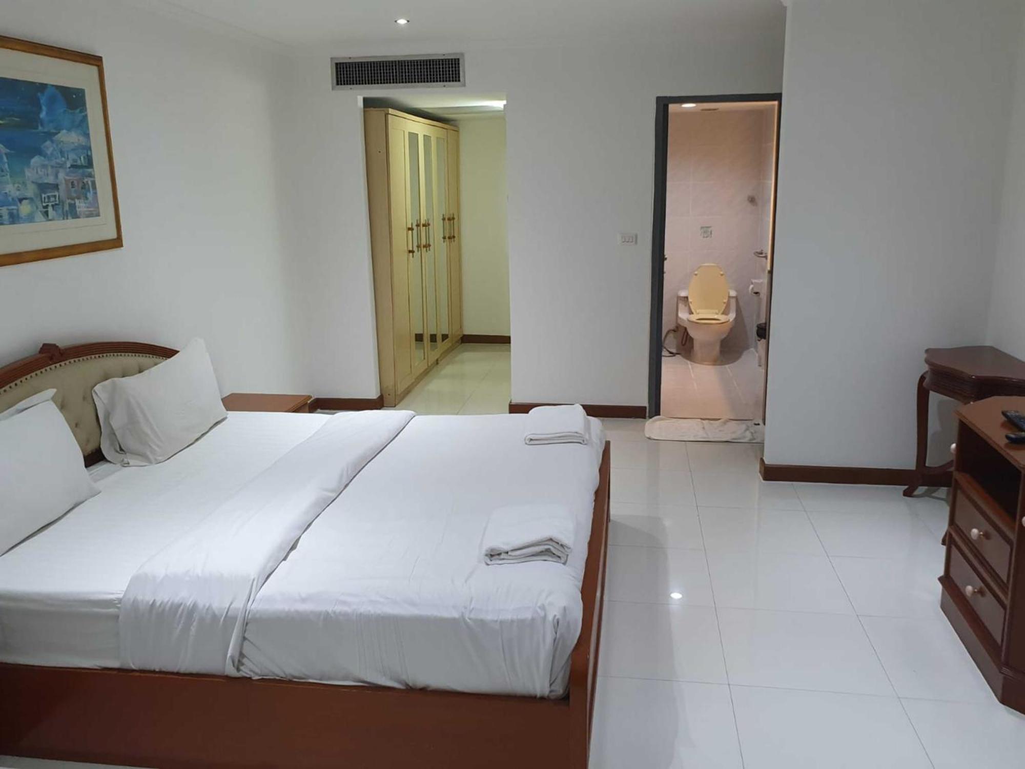 Omni Tower Cozy By Direct Appartement Bangkok
