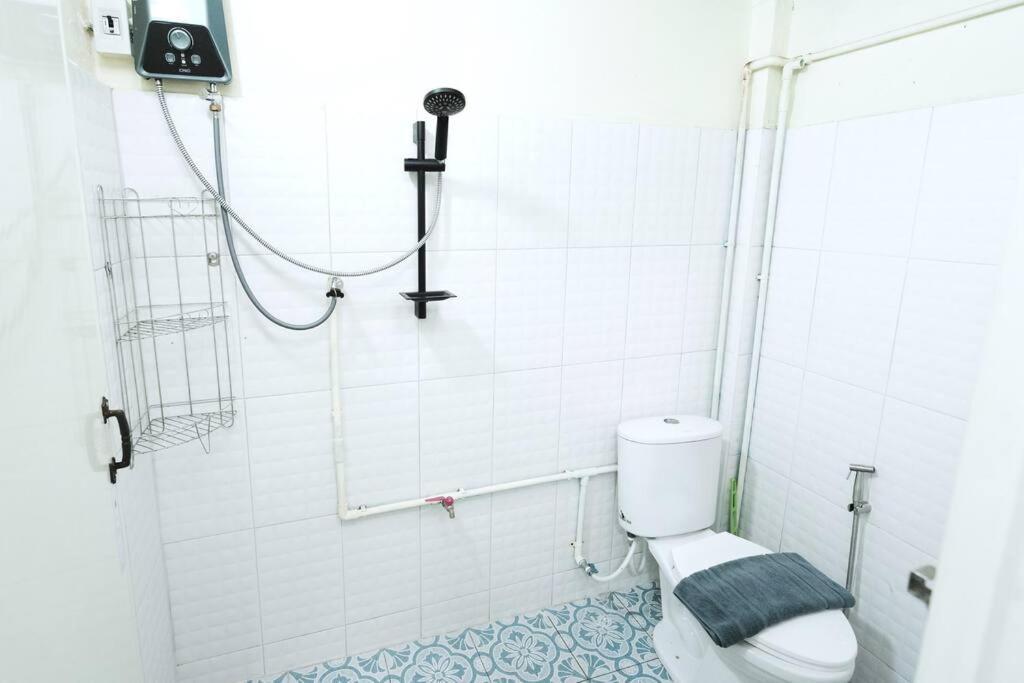 Casa de férias 3br Entire - Close To Train, Boat, Iconsiam, Asiatique *