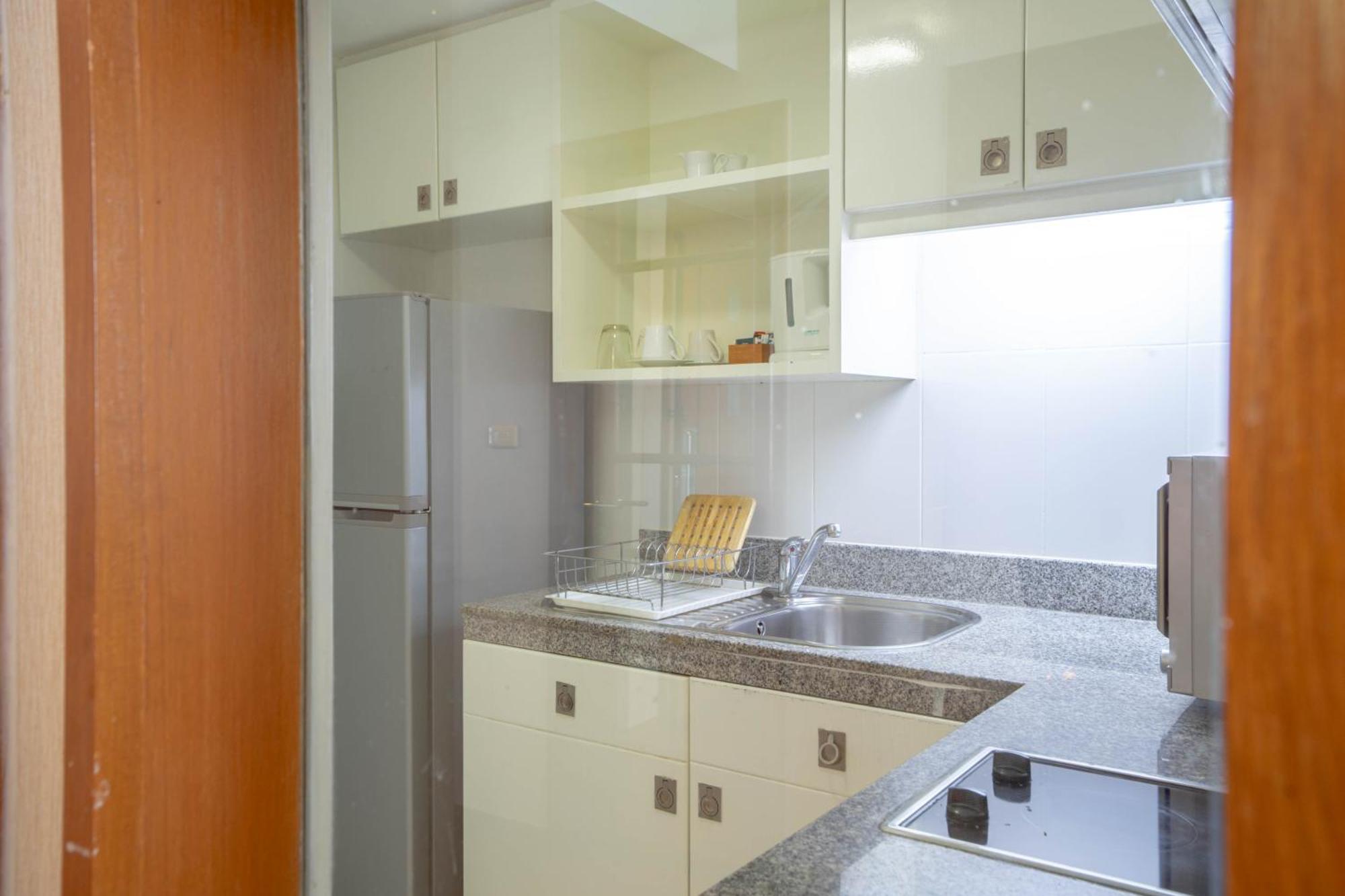 Hotel At Ease Saladaeng By Aetas 4*