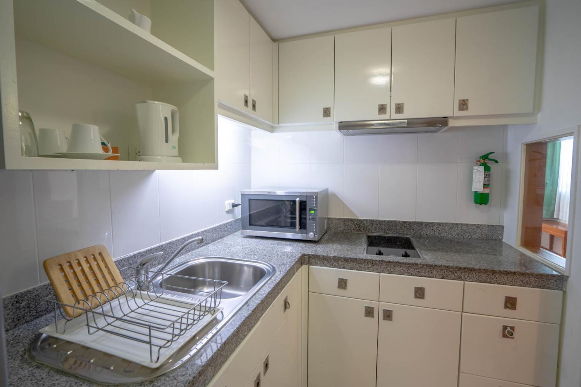 Hotel At Ease Saladaeng By Aetas Bangkok