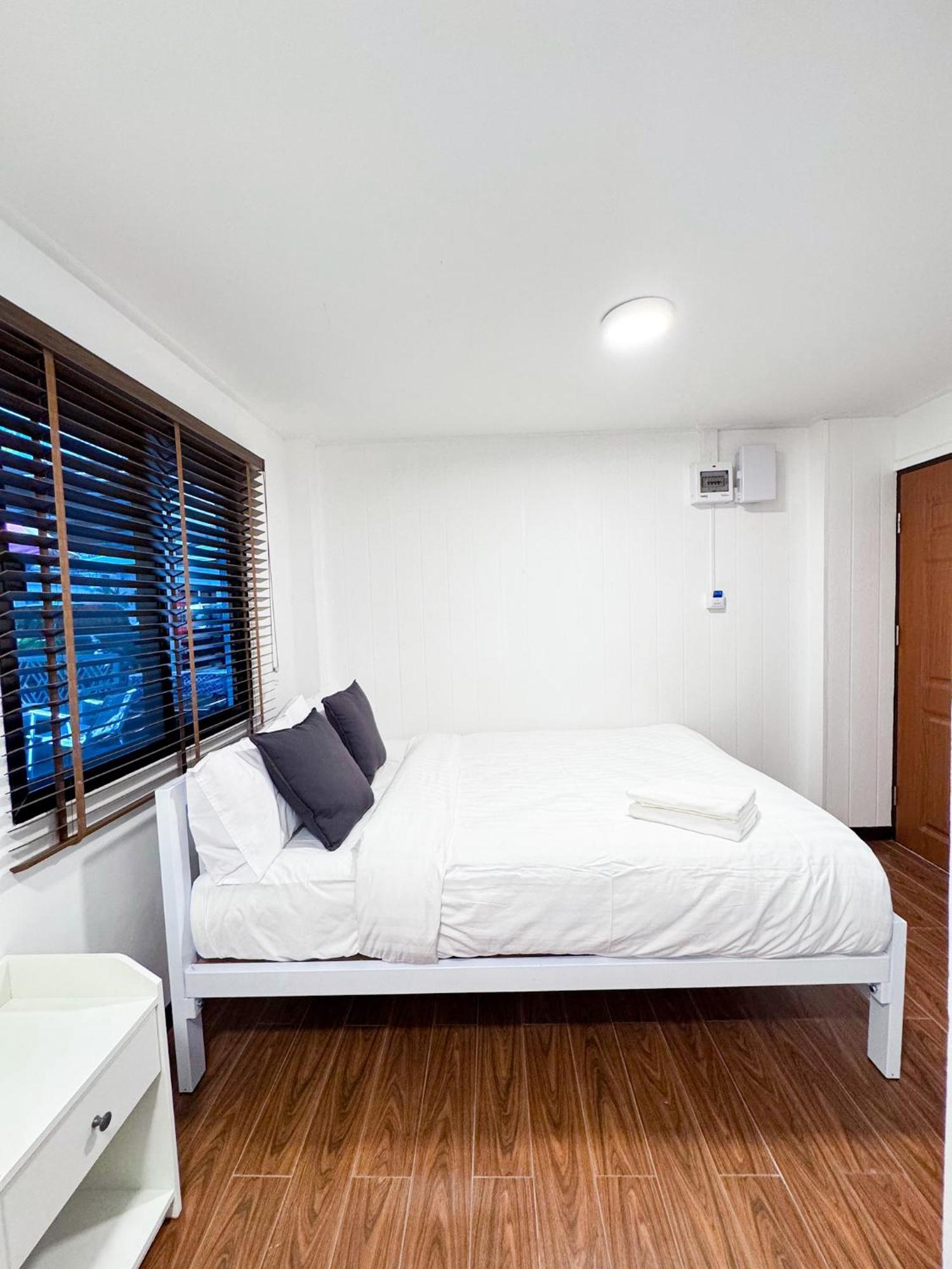 Diff Auberge de jeunesse