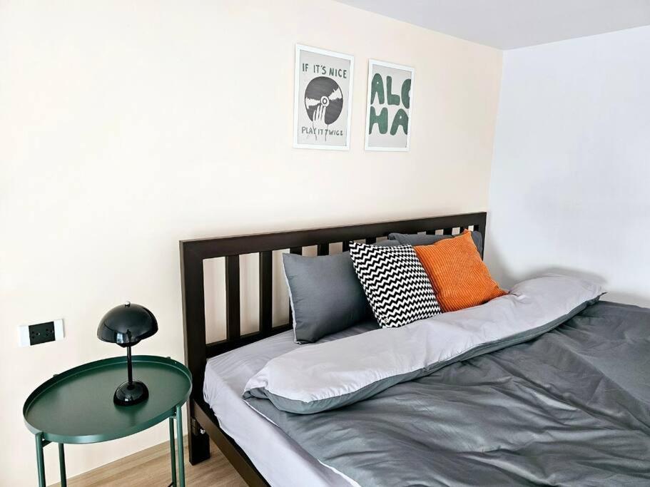Midtown Duplex Ratchayothin 275 Appartement *