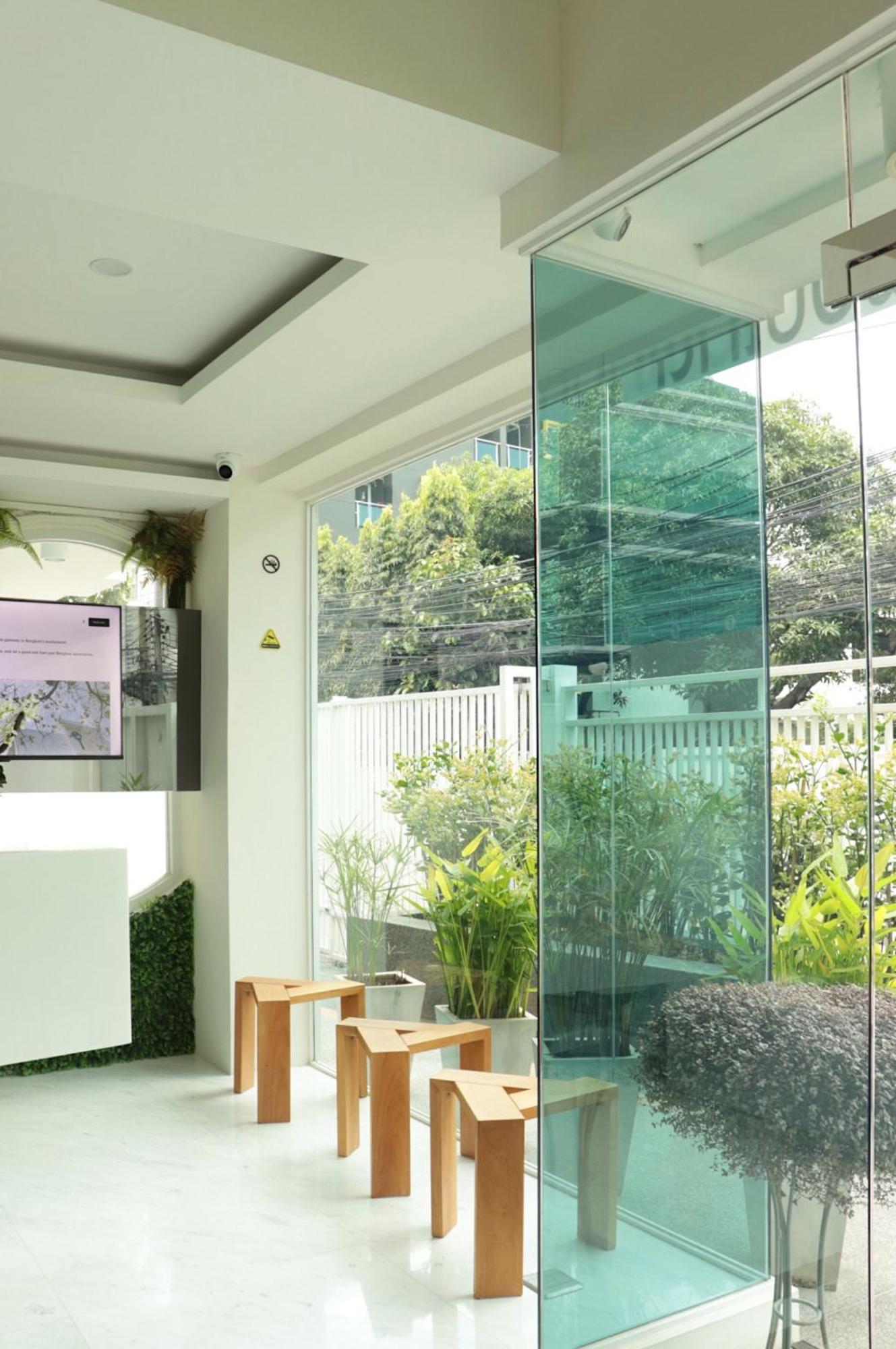 Rest Poshtel Hotel 3*
