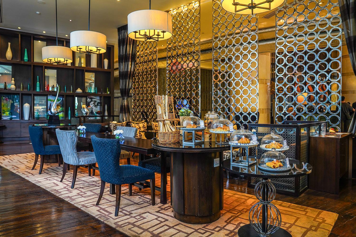 Khách sạn Hilton Grande Asoke Bangkok