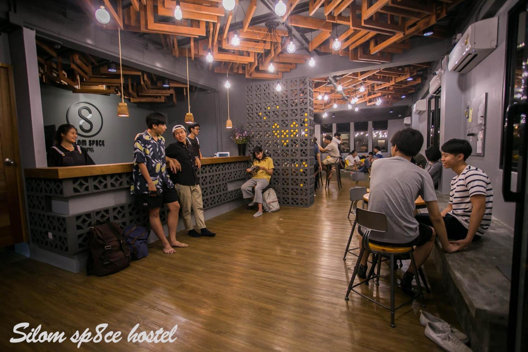 Hostel Silom Space Bangkok