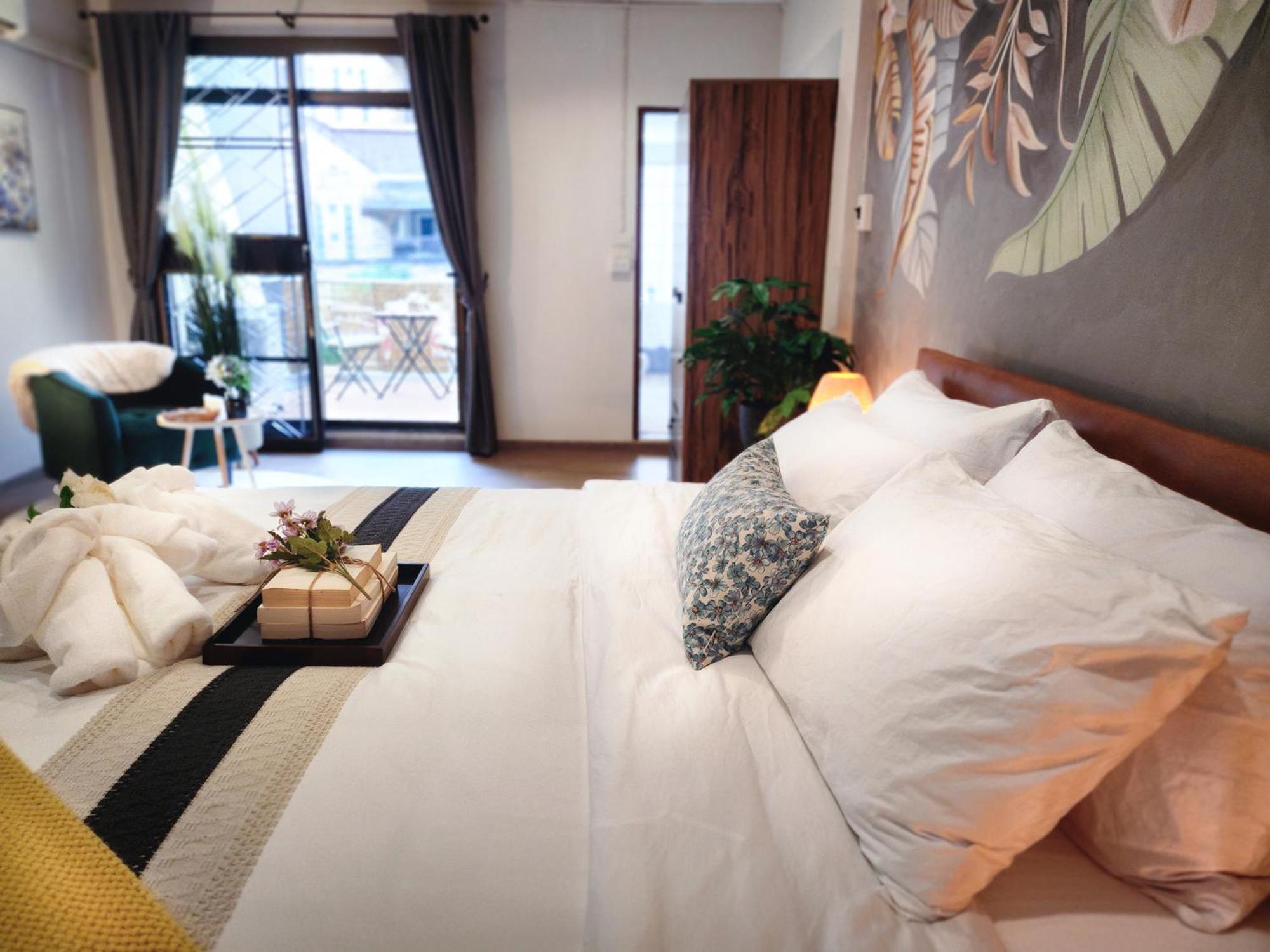Asokes Hidden Gem Cozy Next To The Park Bangkok
