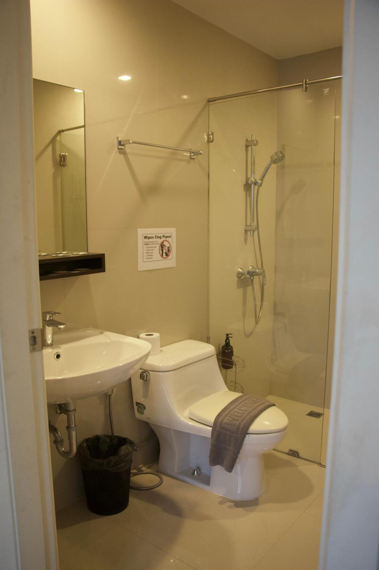 Apartment Entire Townhome 3br3b, Pool, Sukhumvit-emsphere Bangkok